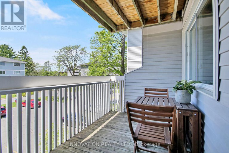 28376313/302-216-viewmount-drive/borden-farmstewart-farmcarleton-heightsparkwood-hills/ottawa/ontario/K2E7X4_12