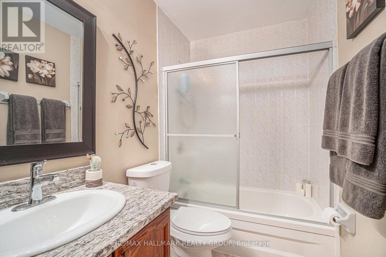 28330322/2199-wallingford-way/north-gower/ottawa/ontario/K0A2T0_14
