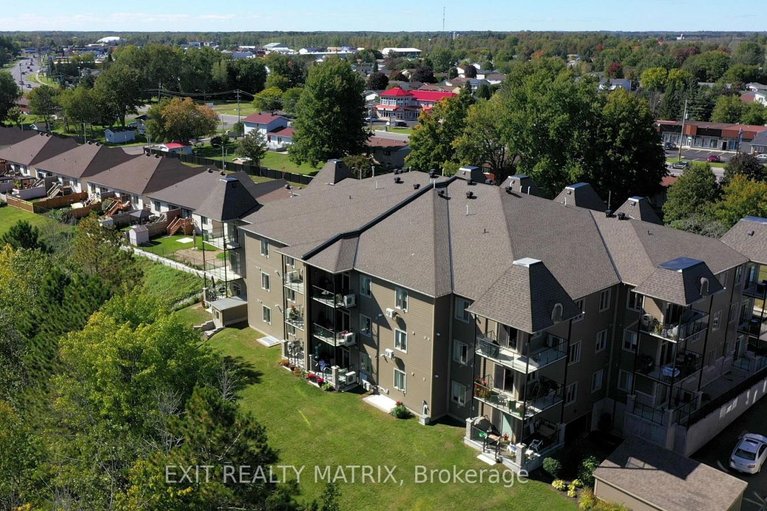 29598093/305-300-solstice-crescent/embrun/russell/ontario/K0A1W0_39