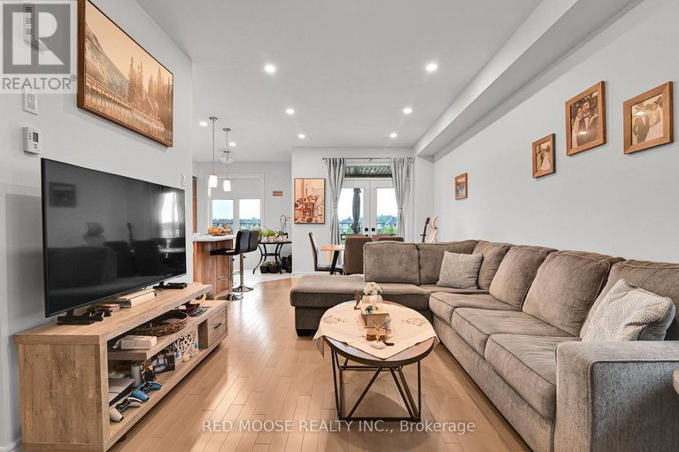 28578839/877-couloir-road/mer-bleuebradley-estatesanderson-park/ottawa/ontario/K1W0P5_15