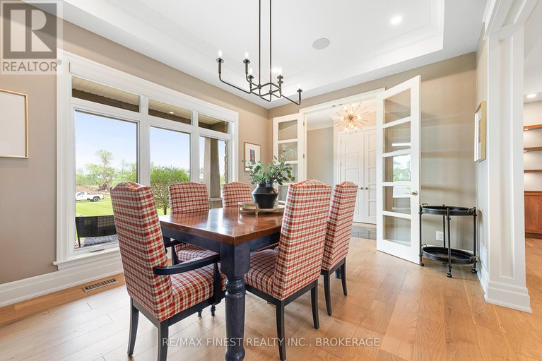 28393818/717-mcmanus-avenue/manotick-village-manotick-estates/ottawa/ontario/K4M0B2_5