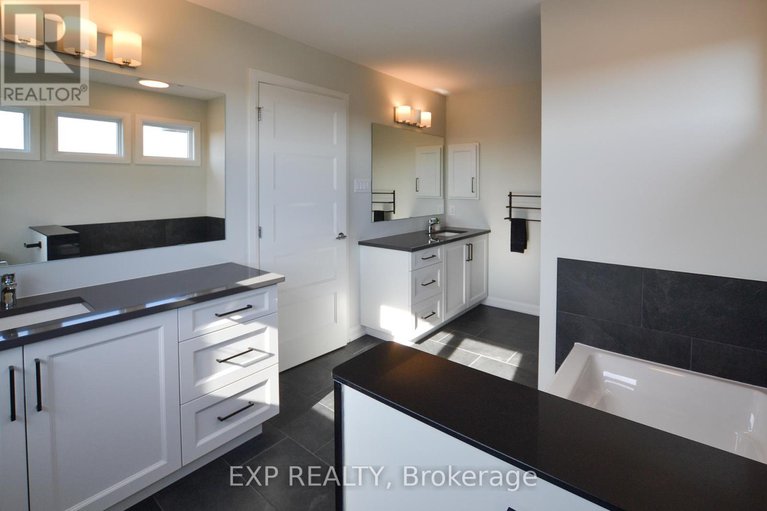 28930644/623-montessor-crescent/clarencerockland-twp/clarence-rockland/ontario_25