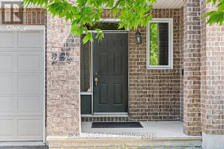 28513335/264-bradwell-way/blossom-parkkemp-parkfindlay-creek/ottawa/ontario/K1T4J2_2