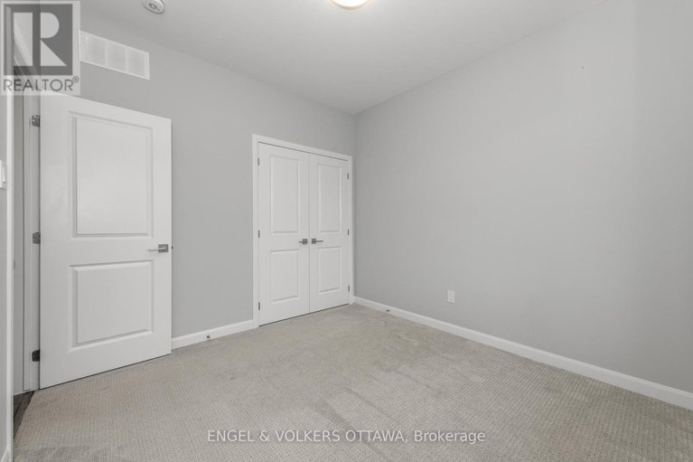 28312643/779-coast-circle/mahogany-community/ottawa/ontario/K4M0E9_9