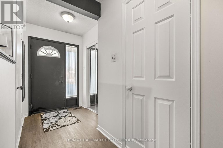 29414976/a-176-sherway-drive/pheasant-run/ottawa/ontario/K2J1W7_2