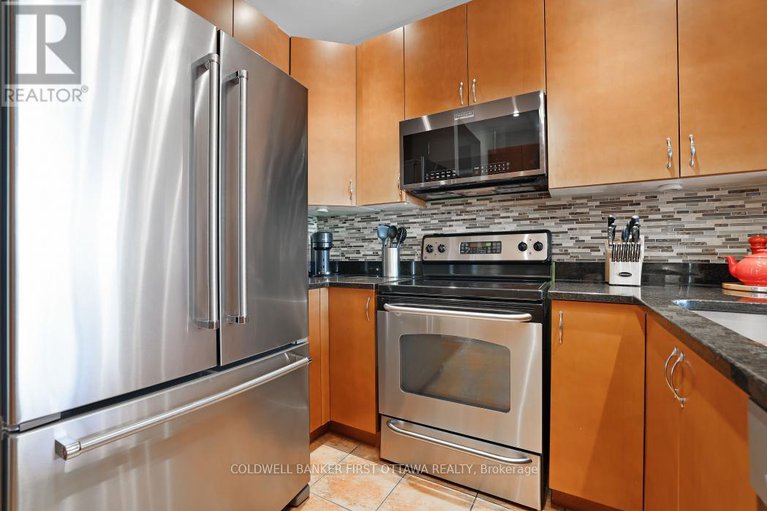 28995178/104-streamside-crescent/morgans-grantsouth-march/ottawa/ontario/K2W0A9_15