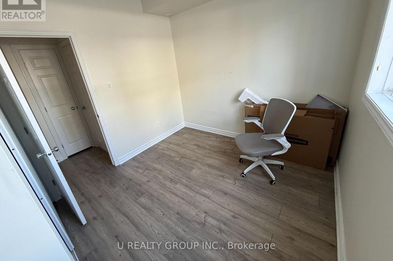 29395251/4-175-water-bridge-drive/barrhaven-east/ottawa/ontario/K2G7G3_16