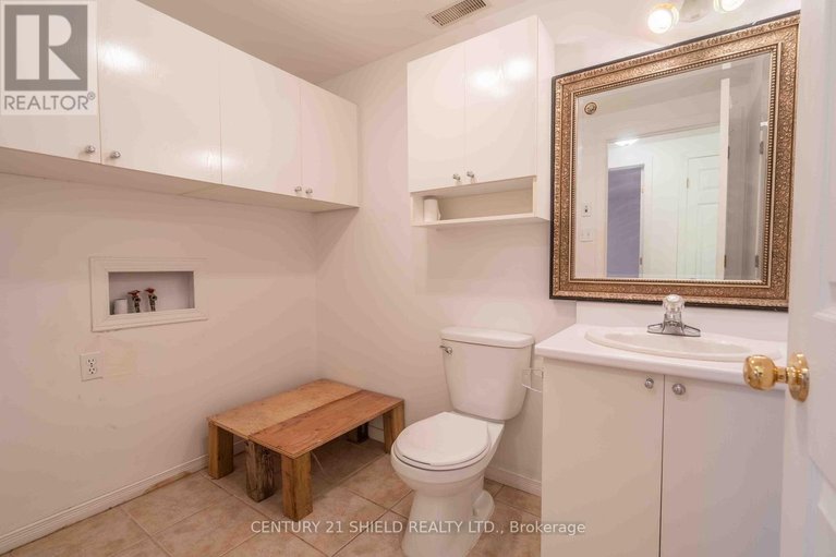 29049744/21255-mcnaughton-court-e/south-glengarry-lancaster-twp/south-glengarry/ontario/K0C1E0_22