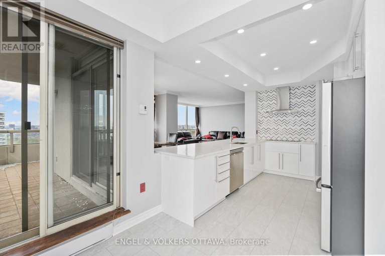 29396927/2306-1480-riverside-drive/riverview-park/ottawa/ontario/K1G5H2_12