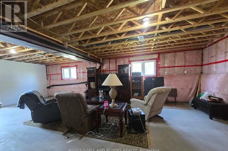 28728764/15765-manning-road/south-stormont-osnabruck-twp/south-stormont/ontario/K0C1M0_35