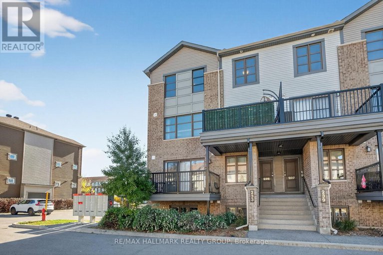 29080802/22-235-infusion-private/strandherd/ottawa/ontario/K2J5X2_3