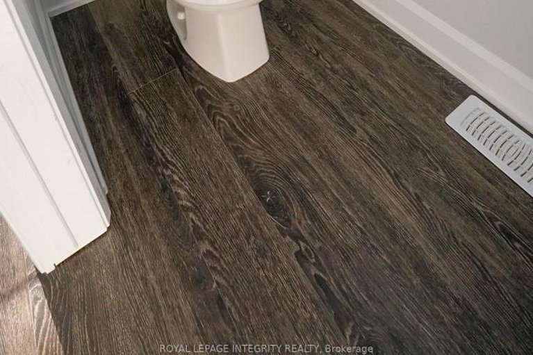 29043216/184-pictou-crescent/emerald-meadowstrailwest/ottawa/ontario/K2V0R2_29