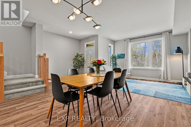 29648465/419-clubtail-private/blossom-parkkemp-parkfindlay-creek/ottawa/ontario/K1X0M9_16