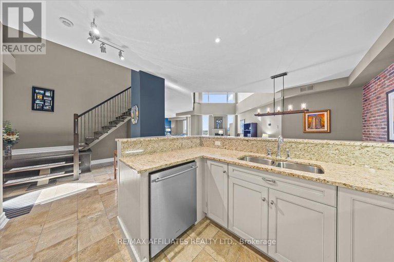 29179577/ph804-320-mcleod-street/ottawa-centre/ottawa/ontario/K2P1A3_5