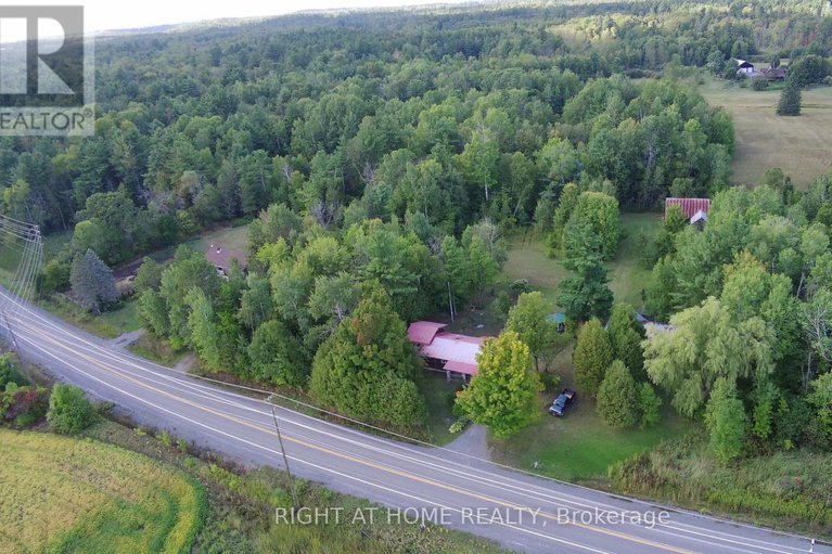 28858937/326-calabogie-road/mcnabbraeside-twps/mcnabbraeside/ontario/K7S3G8_23