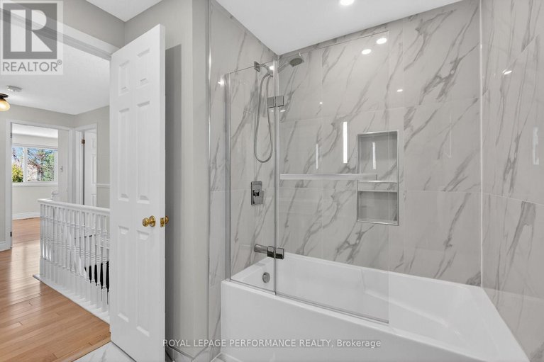 29643949/13-valley-ridge-street/borden-farmstewart-farmcarleton-heightsparkwood-hills/ottawa/ontario/K2E7W1_42