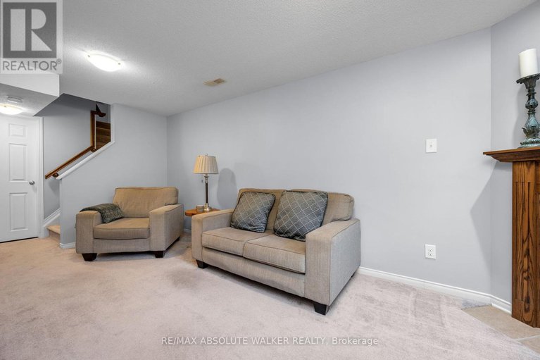 28371656/214-lamplighters-drive/cedargrovefraserdale/ottawa/ontario/K2J0K7_21