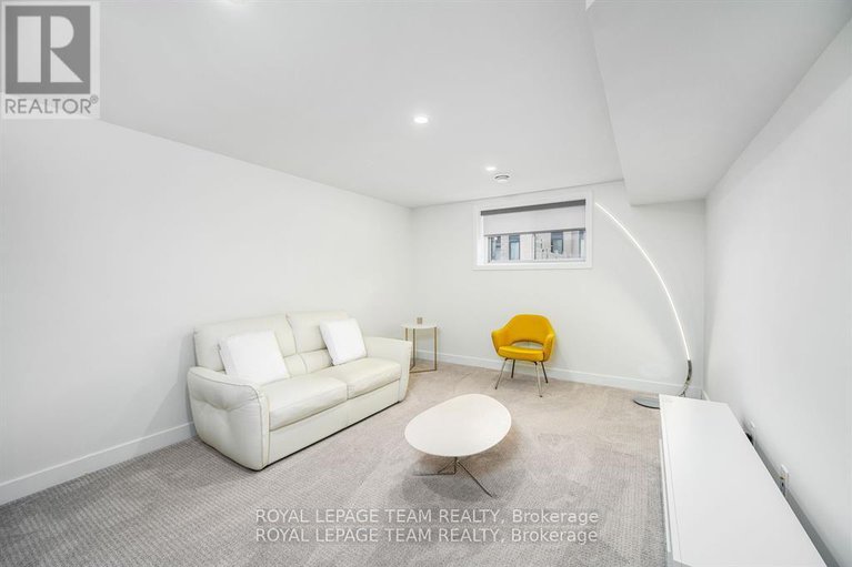 28271159/341-big-dipper-street/riverside-southgloucester-glen/ottawa/ontario/K4M0J3_33