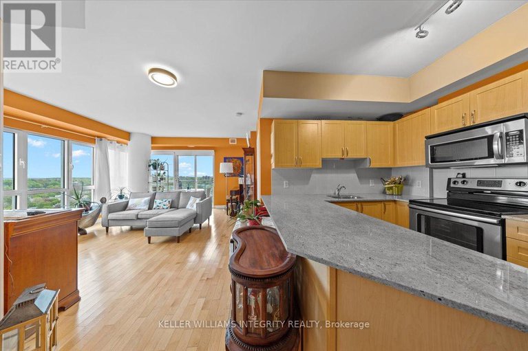 28318960/1604-70-landry-street/vanier/ottawa/ontario/K1L0A8_14