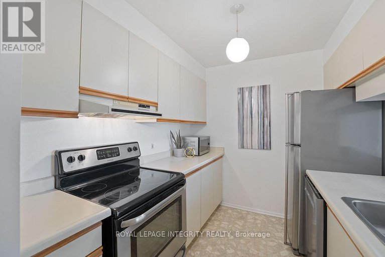 28876119/206-212-viewmount-drive/borden-farmstewart-farmcarleton-heightsparkwood-hills/ottawa/ontario/K2E7X2_19