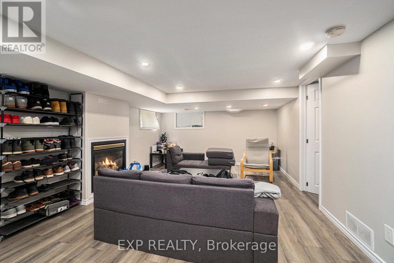 28707201/113-ridgefield-crescent/arbeatha-park/ottawa/ontario/K2H6T4_31