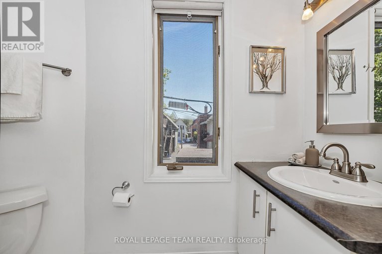 28880148/9-518-lisgar-street/ottawa-centre/ottawa/ontario/K1R5H5_21
