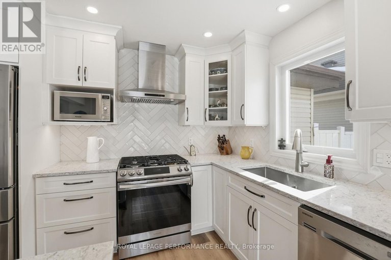 29434202/178-louise-street/town-of-rockland/clarence-rockland/ontario/K4K1R9_11