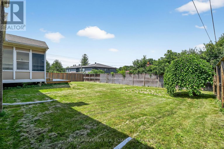 28666860/9-epworth-avenue/meadowlandsst-claire-gardens/ottawa/ontario/K2G2L4_34