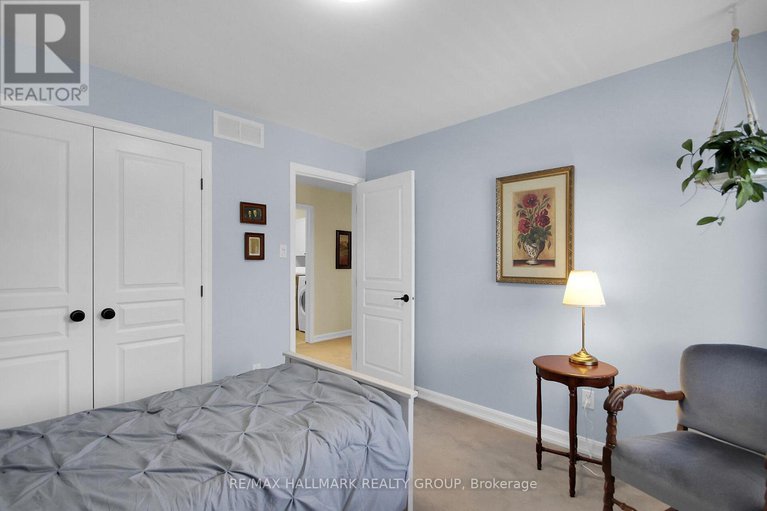 28613594/30-oakbriar-crescent/stonebridge/ottawa/ontario/K2J5G1_23