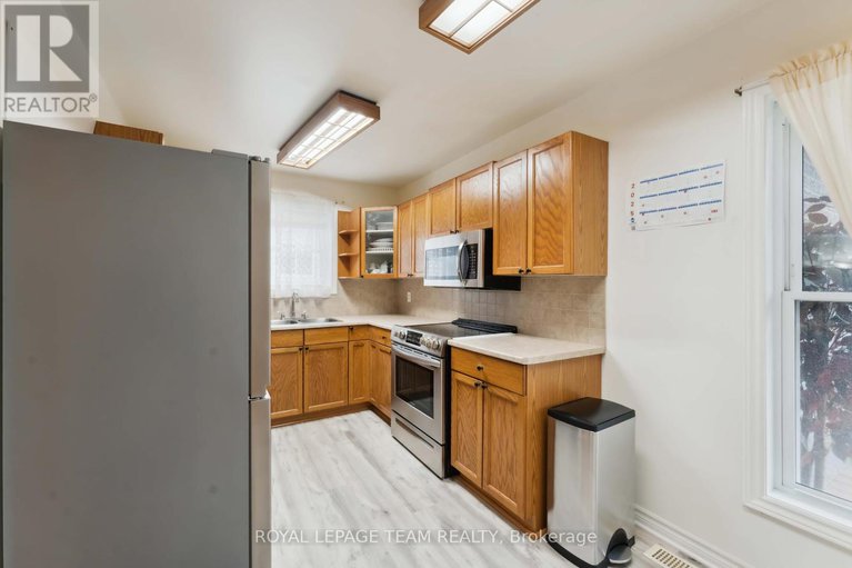 28764655/6351-st-louis-drive/hiawatha-parkconvent-glen/ottawa/ontario/K1C2X9_14