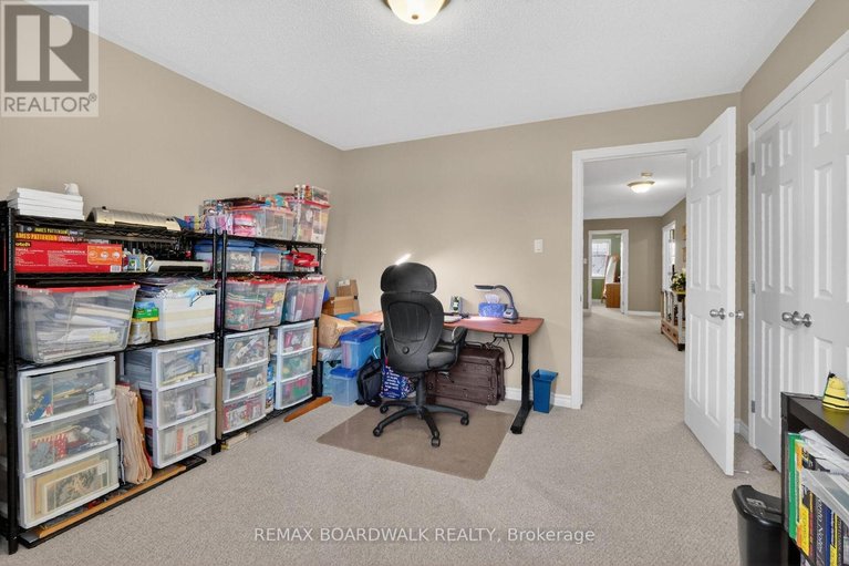 29627313/241-denali-way/stittsville-north/ottawa/ontario/K2S0N1_28