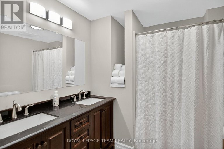 28888061/128-chenoa-way/stonebridge/ottawa/ontario/K2J0M2_34