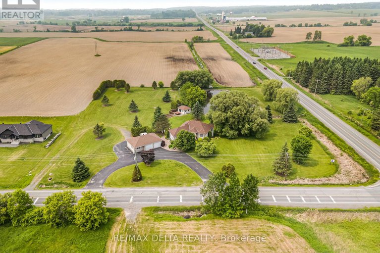 28438400/1819-baseline-road/clarencerockland-twp/clarence-rockland/ontario/K0A1N0_11