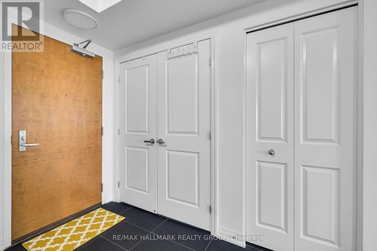 29564234/803-242-rideau-street/sandy-hill/ottawa/ontario/K1N0B7_7