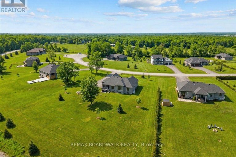 29565917/137-coyles-drive-s/beckwith-twp/beckwith/ontario/K0A1B0_48