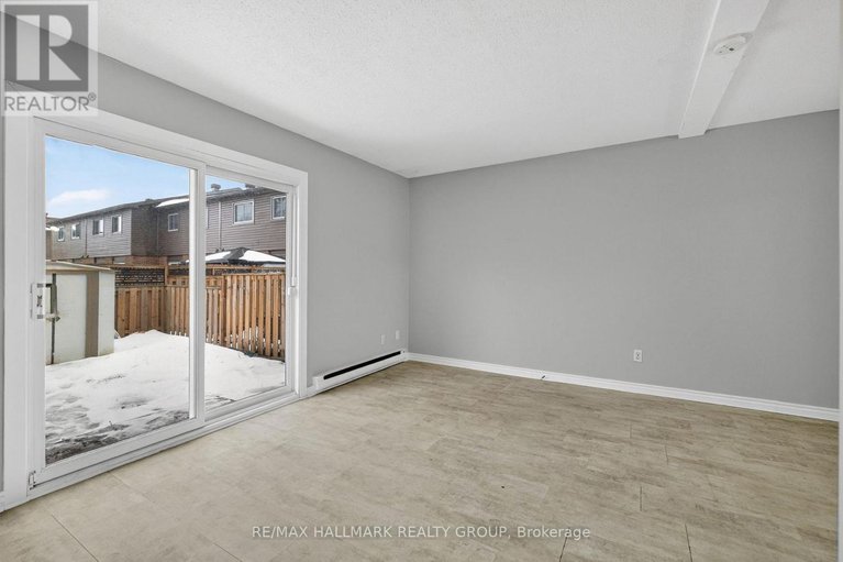 29254811/3219-stockton-drive/blossom-parkkemp-parkfindlay-creek/ottawa/ontario/K1T1S3_15