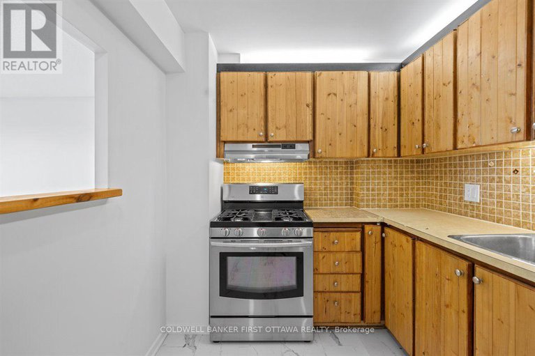 29304966/808-1171-ambleside-drive/woodroffe/ottawa/ontario/K2B8E1_7