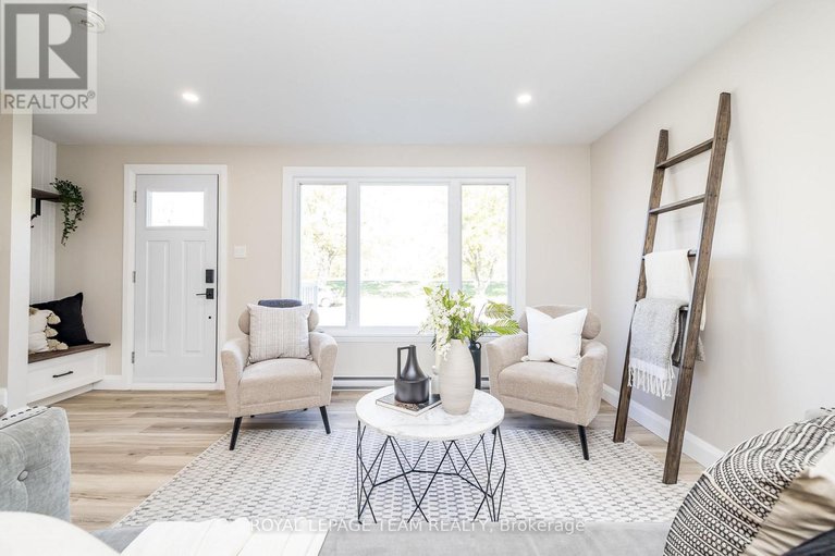 28975666/40-beach-avenue/iroquois/south-dundas/ontario/K0E1K0_5