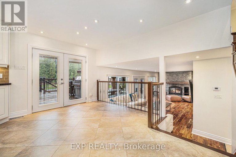 29064554/10-carlisle-circle/remainder-of-stittsville-area/ottawa/ontario/K0A1B0_14