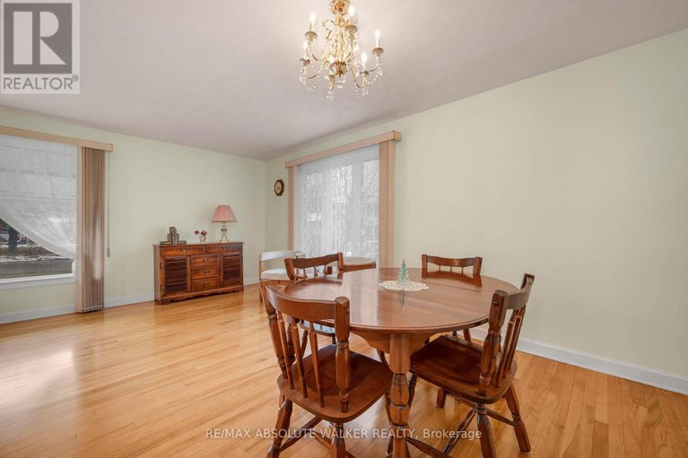 29110851/2243-hillary-avenue/alta-vista/ottawa/ontario/K1H7H7_9