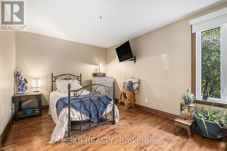 28799332/16-landriault-avenue/champlain-twp/champlain/ontario/K0B1K0_15