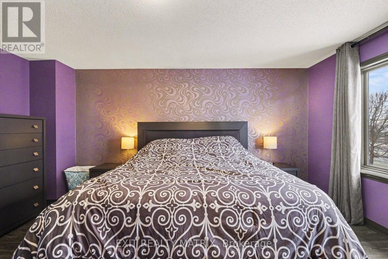 29379498/65-locheland-crescent/barrhaven-east/ottawa/ontario/K2G6H2_25