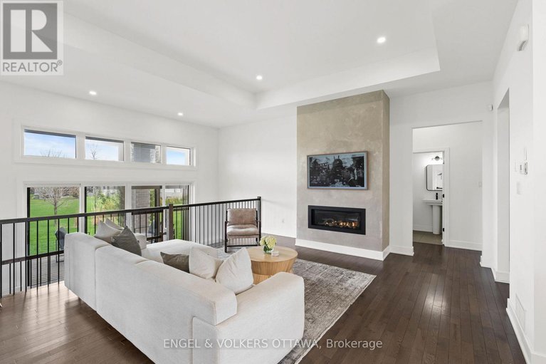 28348062/312-shoreway-drive-drive/greely/ottawa/ontario/K4P0G2_3