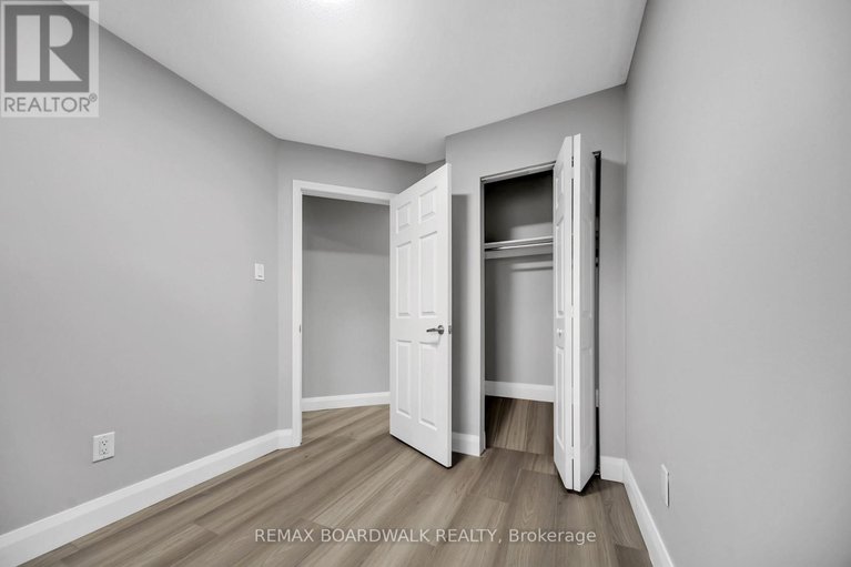 29140441/714-sanibel-private/westcliffe-estates/ottawa/ontario/K2H0A8_35