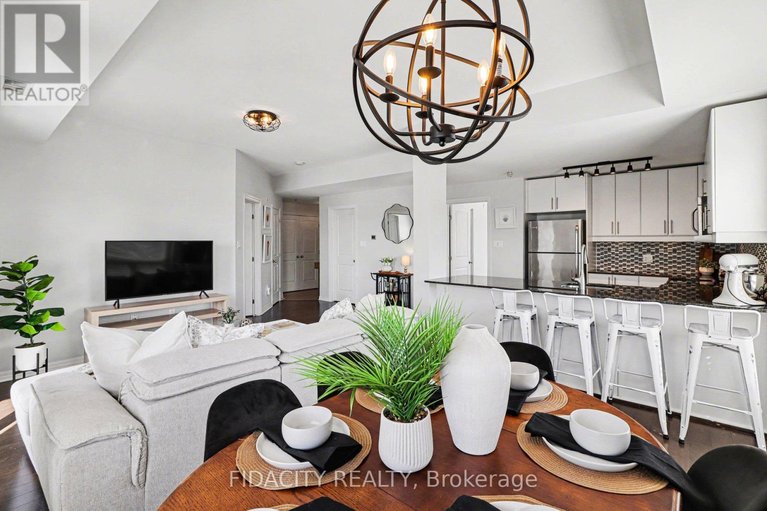 29602827/302-225-winterfell-private/hunt-club-park/ottawa/ontario/K1G4J1_13