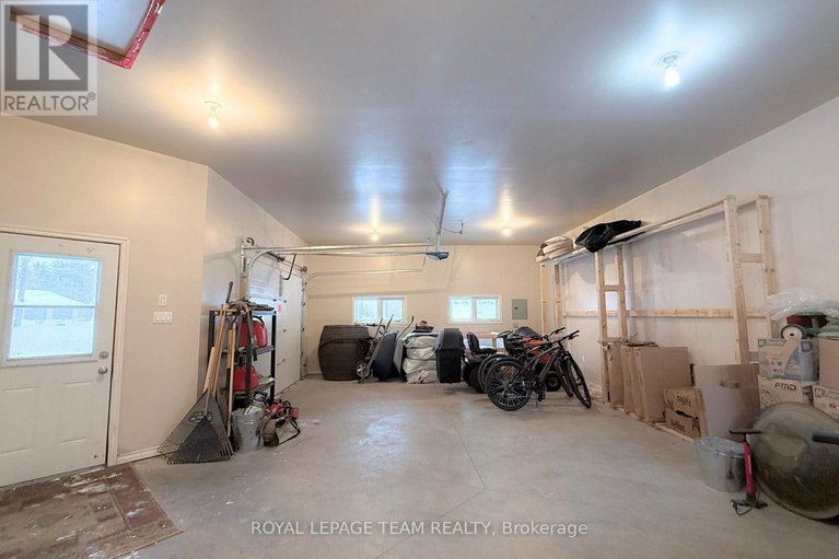 29317339/5830-wood-duck-drive/osgoode-twp-north-of-reg-rd-6/ottawa/ontario/K0A2W0_42