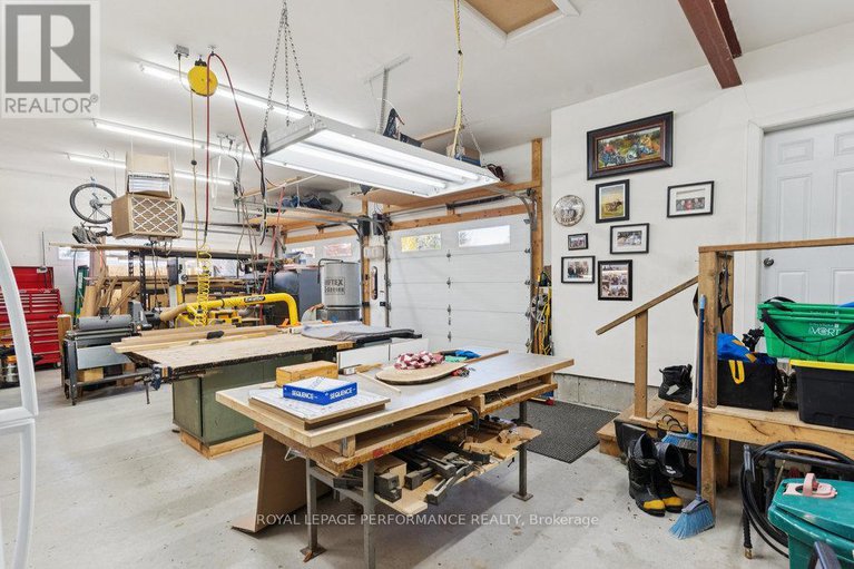 29049198/5-melva-avenue/blossom-parkkemp-parkfindlay-creek/ottawa/ontario/K1T3W9_41