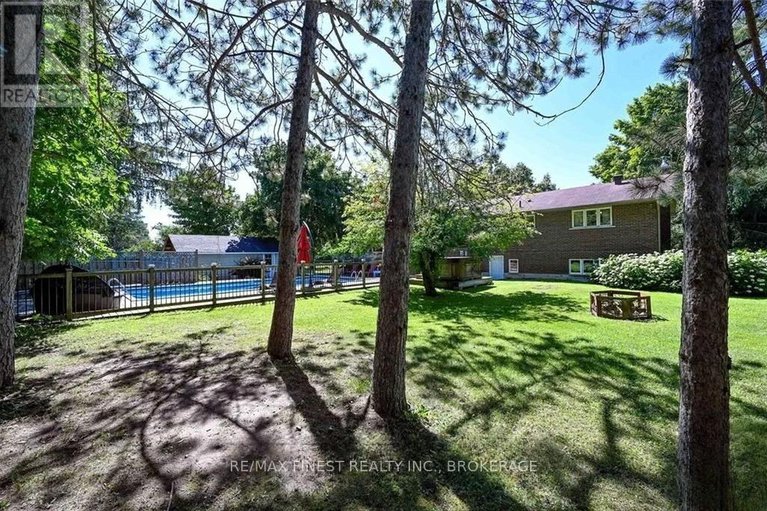 29422914/2518-rideau-ferry-road/drummondnorth-elmsley-north-elmsley-twp/drummondnorth-elmsley/ontario/K7H3C7_17