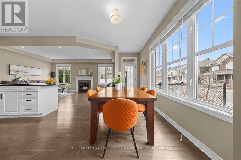 29689822/213-rue-des-soldats-riendeau-street/half-moon-bay/ottawa/ontario/K2J5Z4_7