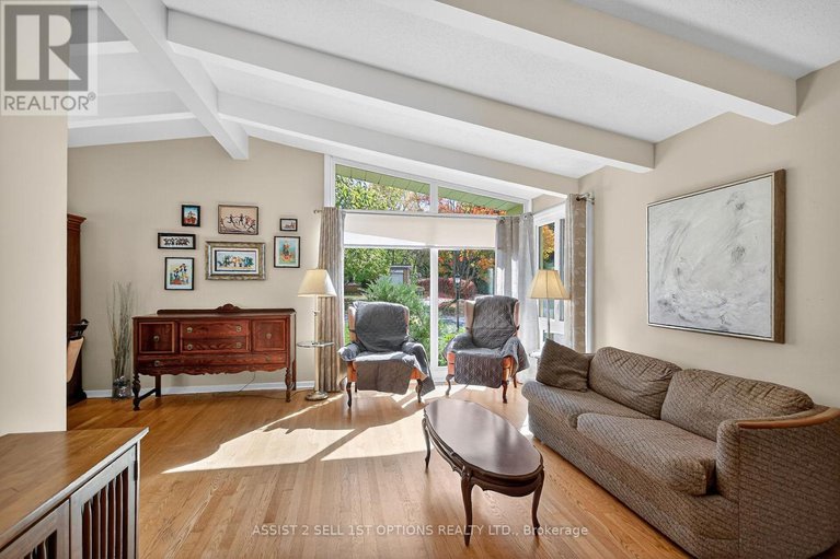 29013546/24-barnes-crescent/leslie-park/ottawa/ontario/K2H7C2_4